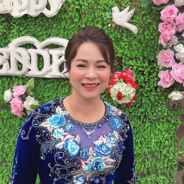Trang điểm mẹ cô dâu